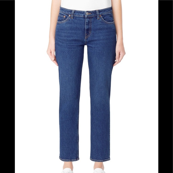 Scandinavian Brand - Mid Rise Crop Straight Jean - Picture 2 of 2